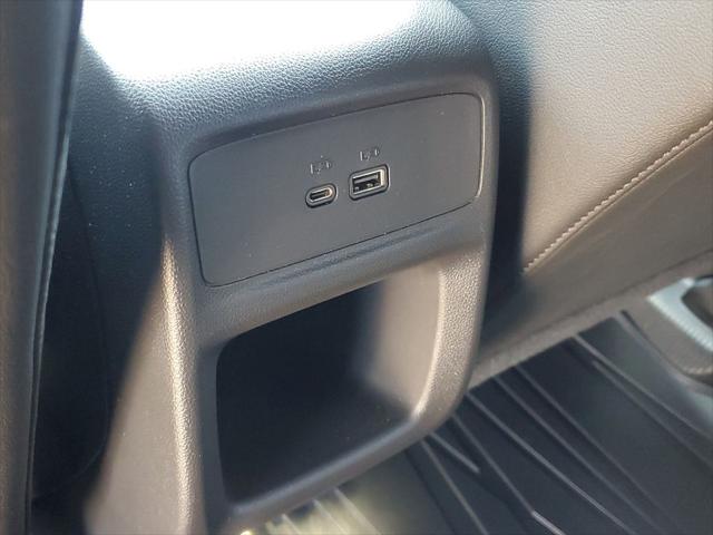2025 Buick NV Sport Touring FWD
