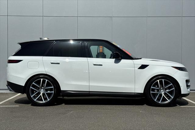 2023 Land Rover Range Rover Sport SE