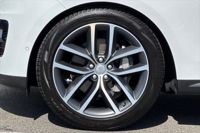 2023 Land Rover Range Rover Sport SE