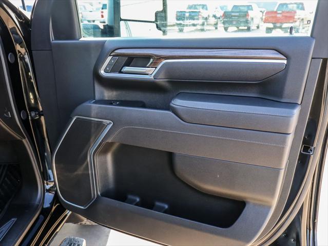 2025 Chevrolet Silverado 2500HD 4WD Crew Cab Standard Bed LT