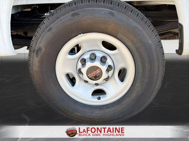 2025 GMC Savana Cargo RWD 2500 Regular Wheelbase Work Van