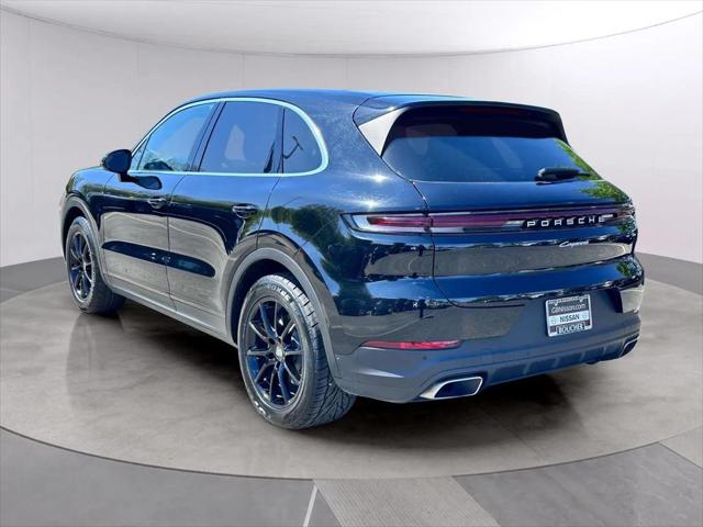 2024 Porsche Cayenne Base