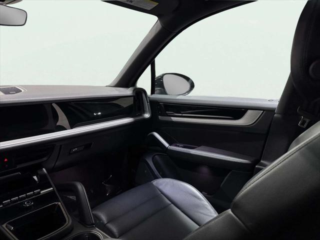 2024 Porsche Cayenne Base