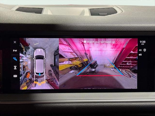 2024 Porsche Cayenne Base