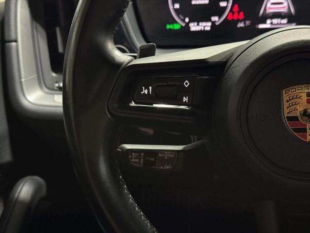 2024 Porsche Cayenne Base