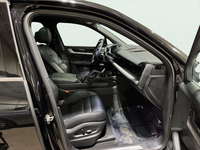 2024 Porsche Cayenne Base