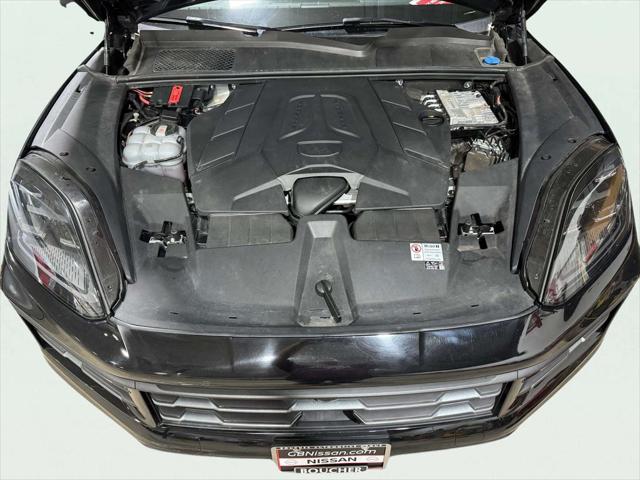 2024 Porsche Cayenne Base