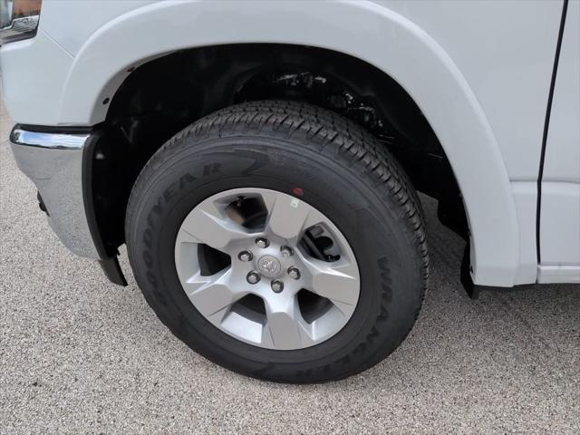 2026 Ram 1500 Big Horn Crew Cab 4x4 64 Box