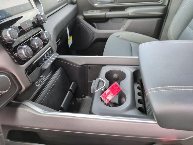 2026 Ram 1500 Big Horn Crew Cab 4x4 64 Box