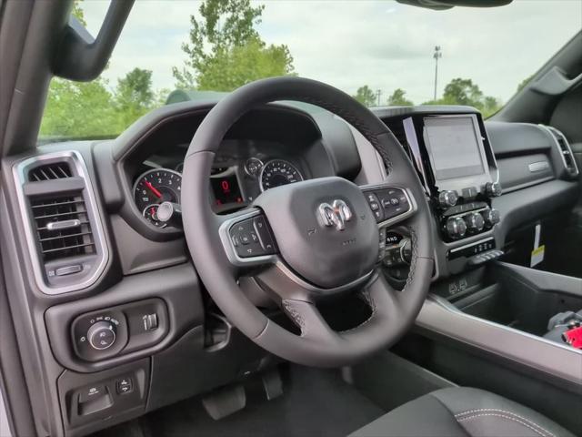 2026 Ram 1500 Big Horn Crew Cab 4x4 64 Box