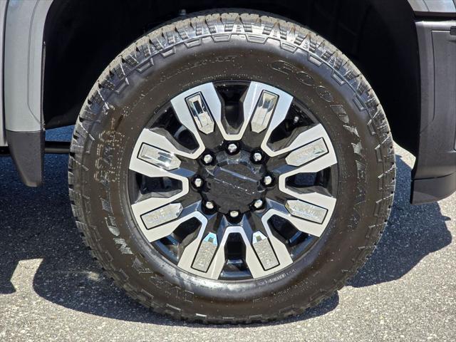 2026 GMC Sierra 2500HD Crew Cab, Standard Bed, Denali, 4WD