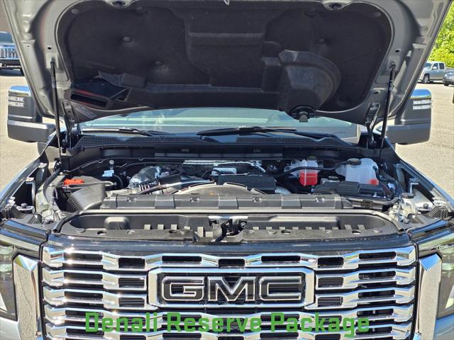 2026 GMC Sierra 2500HD Crew Cab, Standard Bed, Denali, 4WD