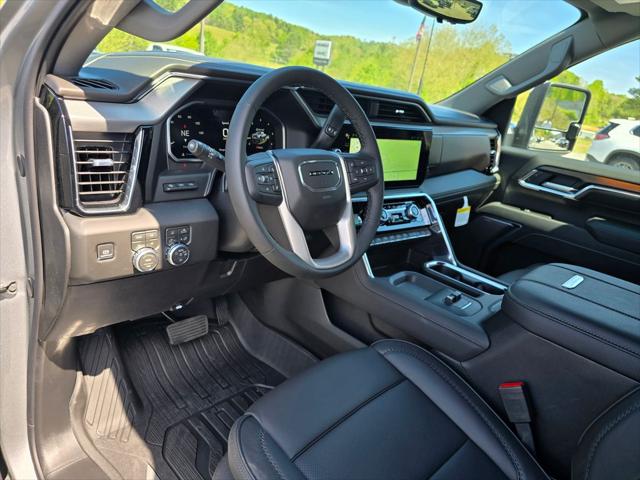 2026 GMC Sierra 2500HD Crew Cab, Standard Bed, Denali, 4WD