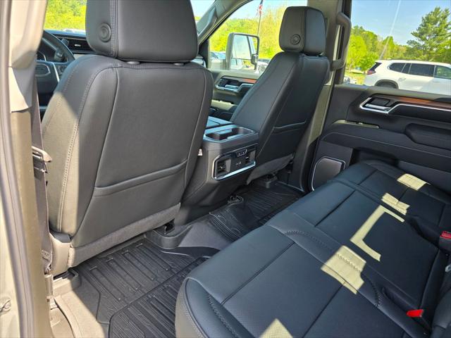 2026 GMC Sierra 2500HD Crew Cab, Standard Bed, Denali, 4WD