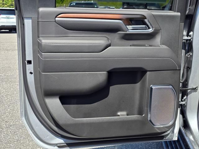 2026 GMC Sierra 2500HD Crew Cab, Standard Bed, Denali, 4WD