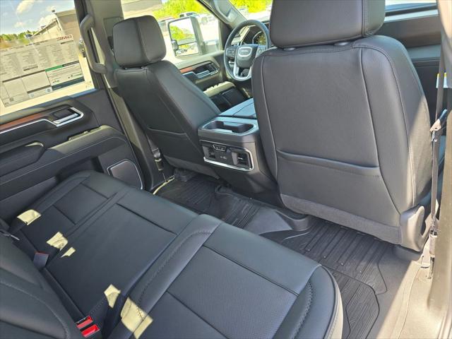 2026 GMC Sierra 2500HD Crew Cab, Standard Bed, Denali, 4WD