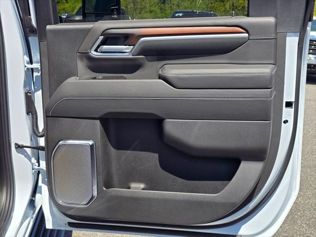 2026 GMC Sierra 2500HD Crew Cab, Standard Bed, Denali, 4WD