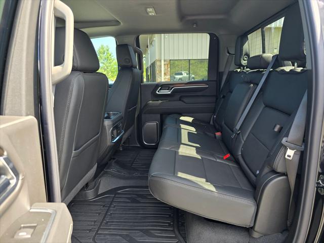 2026 GMC Sierra 2500HD Crew Cab, Standard Bed, Denali, 4WD