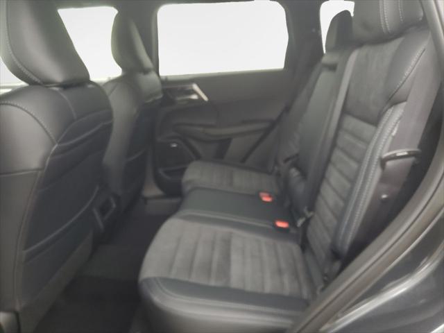 2026 Mitsubishi Outlander LE 1.5T S-AWC