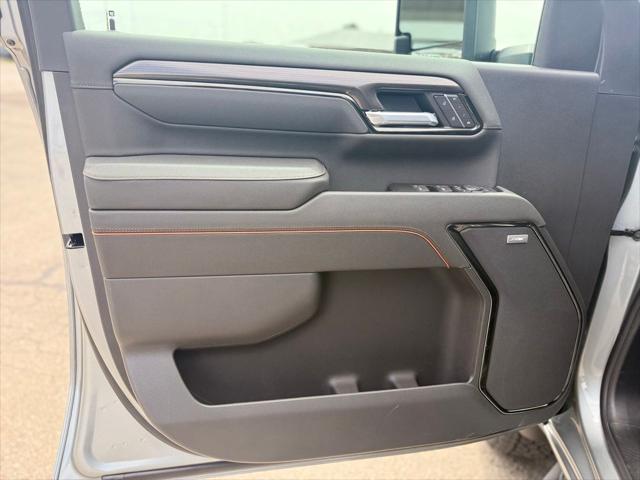 2026 GMC Sierra 2500HD Crew Cab, Standard Bed, AT4, 4WD