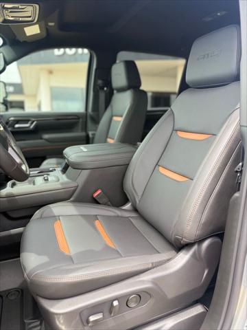 2026 GMC Sierra 2500HD Crew Cab, Standard Bed, AT4, 4WD
