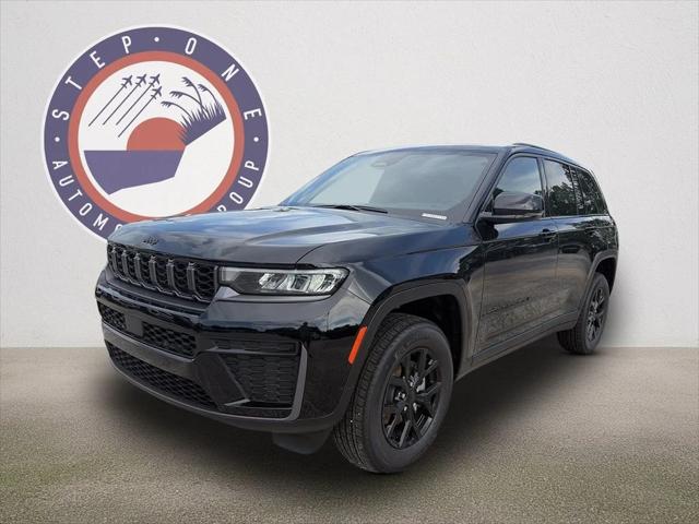 2026 Jeep Grand Cherokee GRAND CHEROKEE LAREDO ALTITUDE 4X2