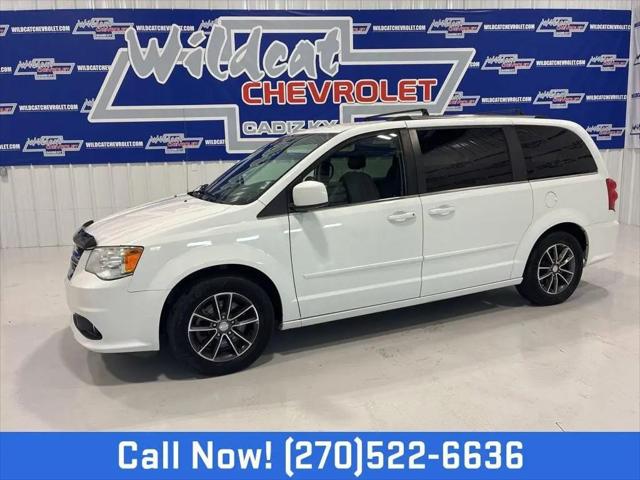 2017 Dodge Grand Caravan SXT for sale in Cadiz, KY