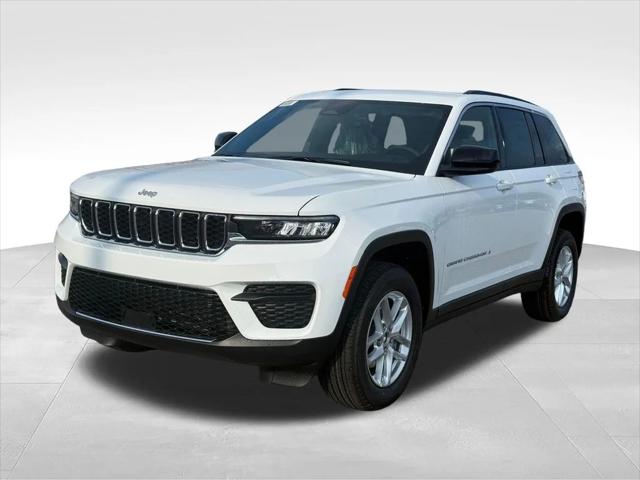 2026 Jeep Grand Cherokee GRAND CHEROKEE LAREDO 4X4
