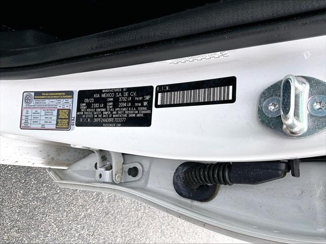2024 Kia Forte LXS