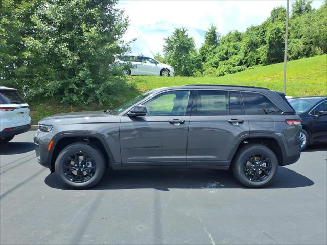 2026 Jeep Grand Cherokee GRAND CHEROKEE LAREDO ALTITUDE 4X4 2026 Jeep Grand Cherokee GRAND CHEROKEE LAREDO ALTITUDE 4X4