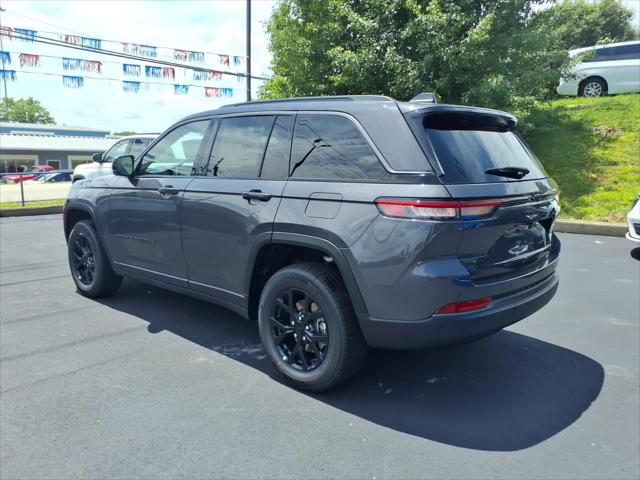 2026 Jeep Grand Cherokee GRAND CHEROKEE LAREDO ALTITUDE 4X4 2026 Jeep Grand Cherokee GRAND CHEROKEE LAREDO ALTITUDE 4X4