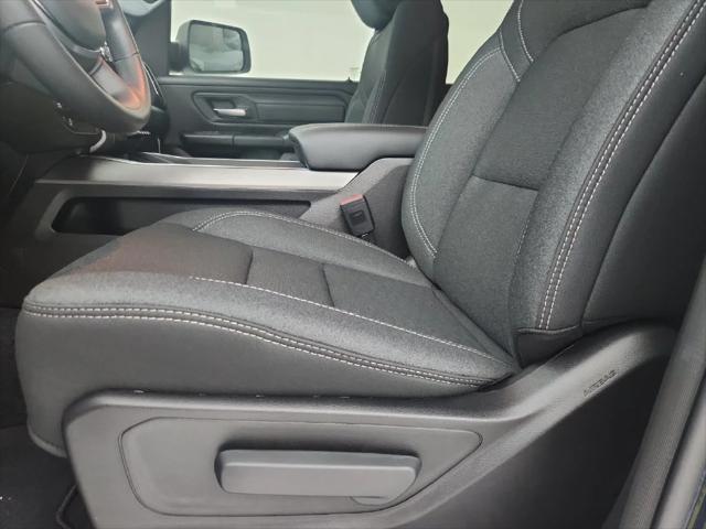 2026 Ram 1500 Express Quad Cab 4x4 64 Box