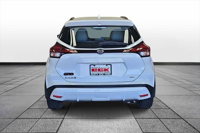 2022 Nissan Kicks SR Xtronic CVT