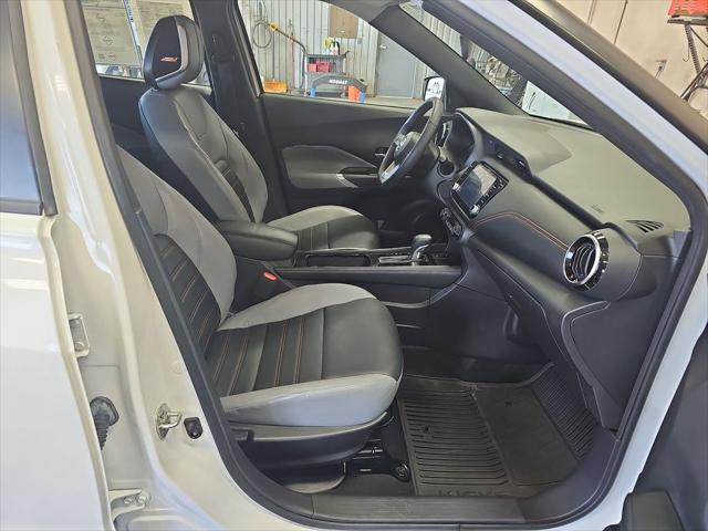 2022 Nissan Kicks SR Xtronic CVT