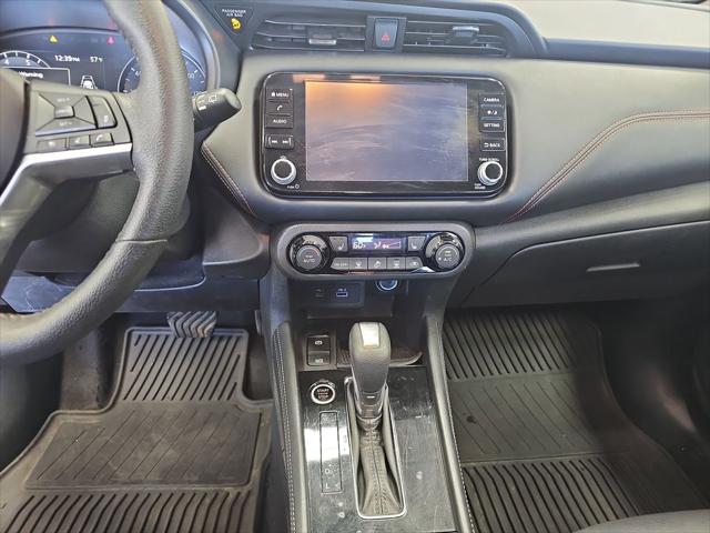 2022 Nissan Kicks SR Xtronic CVT