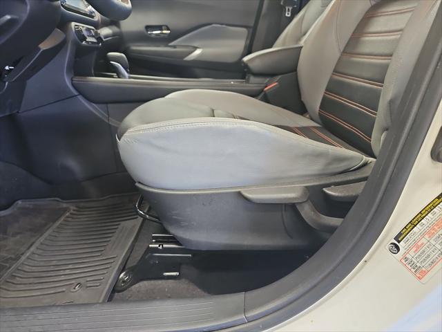 2022 Nissan Kicks SR Xtronic CVT