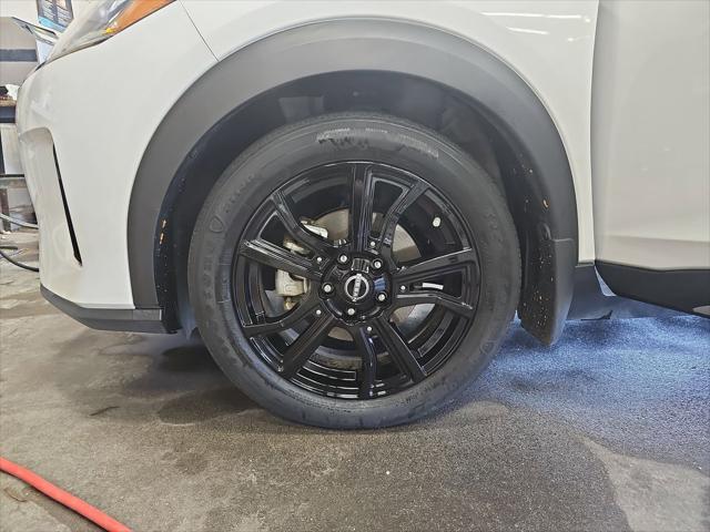 2022 Nissan Kicks SR Xtronic CVT