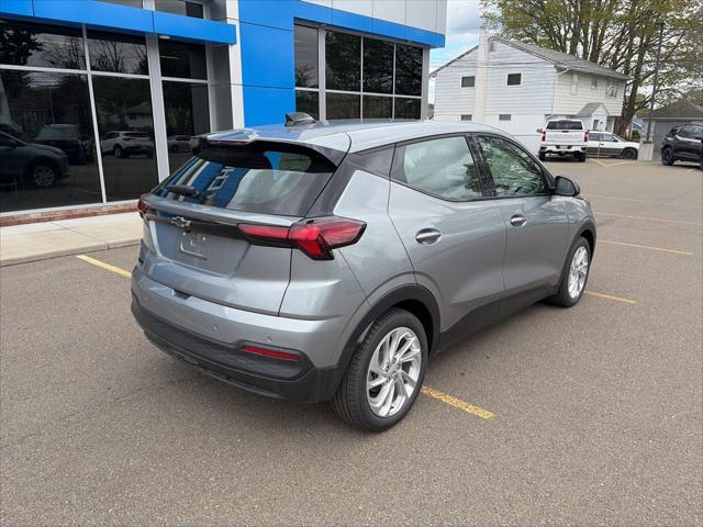 2027 Chevrolet Bolt LT FWD