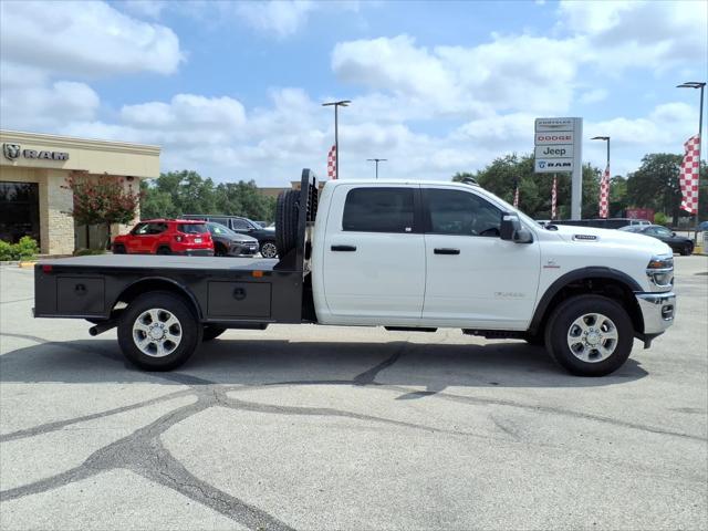 2026 RAM 3500 Chassis RAM 3500 BIG HORN CREW CAB CHASSIS 4X4 60 CA