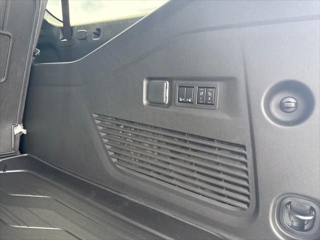 2026 GMC Yukon XL 4WD Elevation
