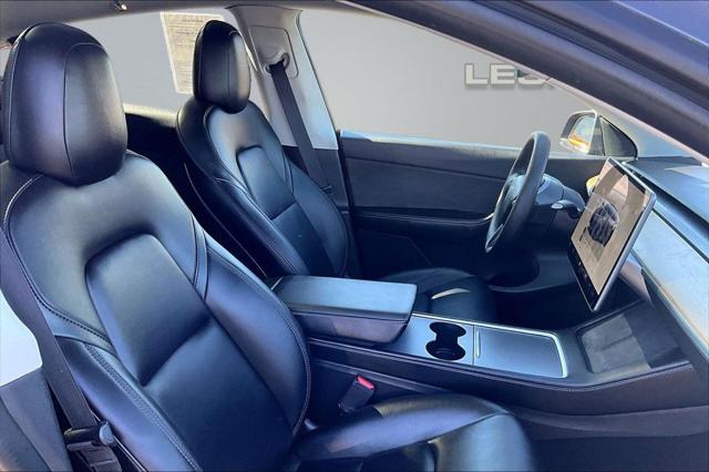 2022 Tesla Model Y Long Range Dual Motor All-Wheel Drive