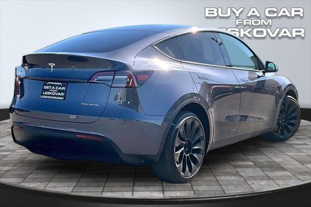 2022 Tesla Model Y Long Range Dual Motor All-Wheel Drive