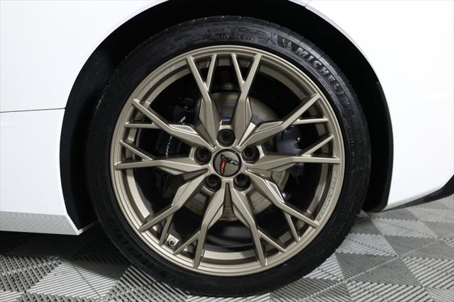 2023 Chevrolet Corvette Stingray RWD Coupe 2LT