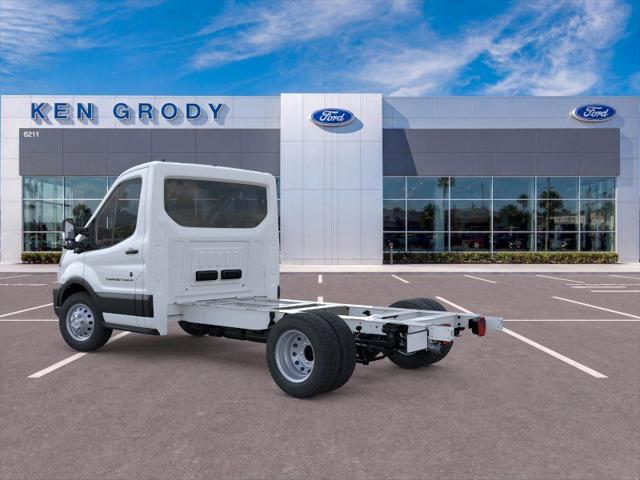 2026 Ford Transit Chassis Base