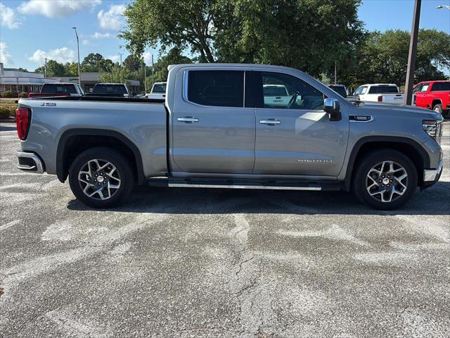 2023 GMC Sierra 1500 4WD Crew Cab Short Box SLT