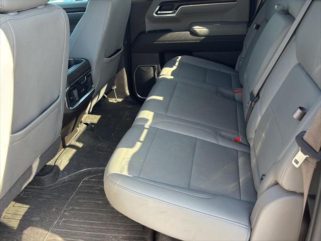 2023 GMC Sierra 1500 4WD Crew Cab Short Box SLT