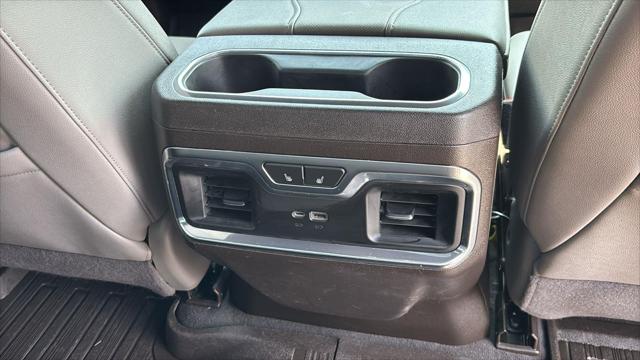 2023 GMC Sierra 1500 4WD Crew Cab Short Box SLT