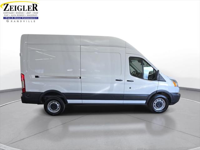 2018 Ford Transit Base