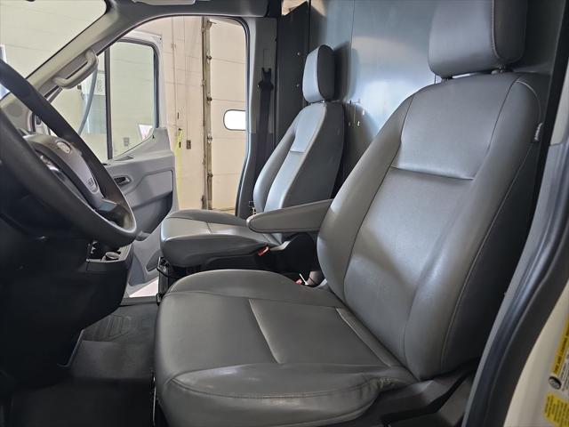2018 Ford Transit Base