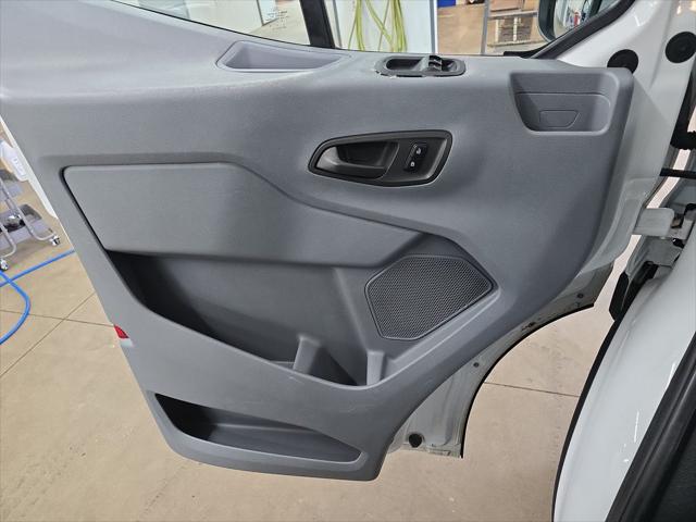2018 Ford Transit Base